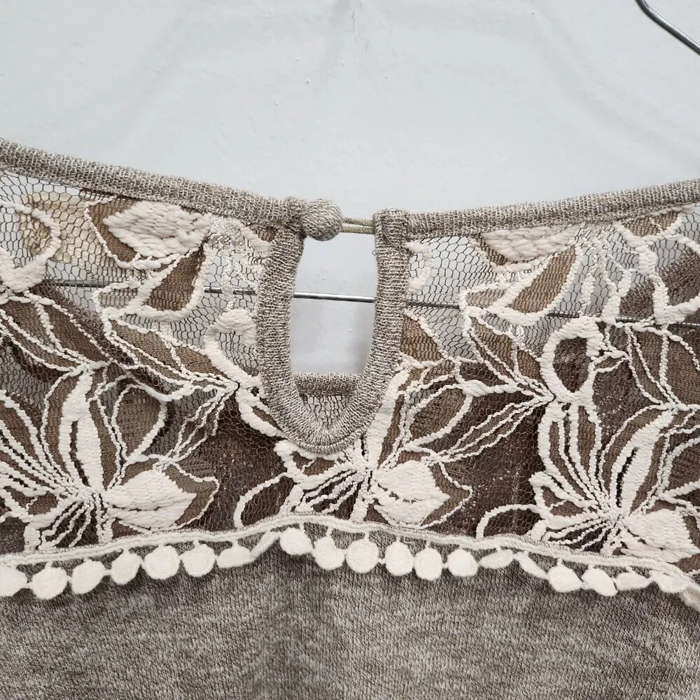 Areve Womens Fairy Romantic BOHO Top Small‎ Beige Lace Yoke 3/4 Sleeve